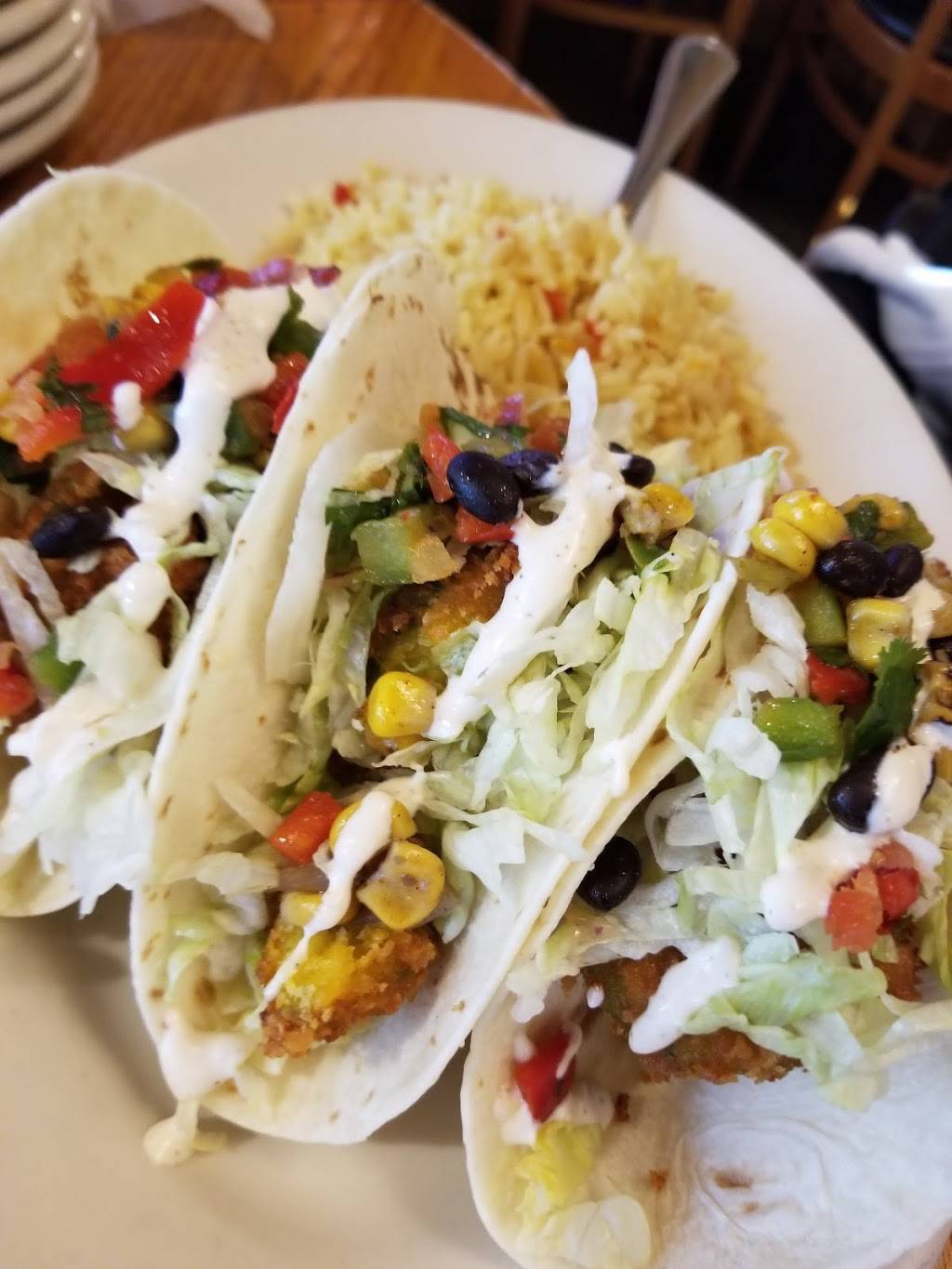 Shakers Restaurant | restaurant | 3401 Candlers Mountain Rd, Lynchburg, VA 24502, USA | 4348477425 OR +1 434-847-7425