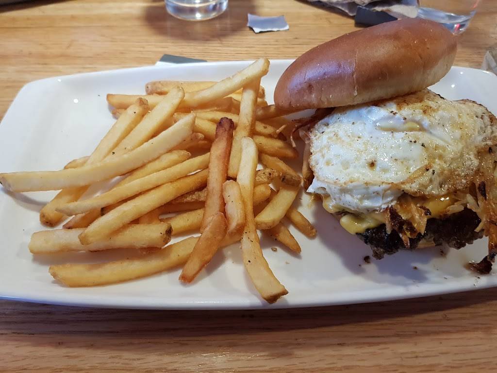 Applebees Grill + Bar | restaurant | 11 Gurnet Rd, Brunswick, ME 04011, USA | 2077219920 OR +1 207-721-9920