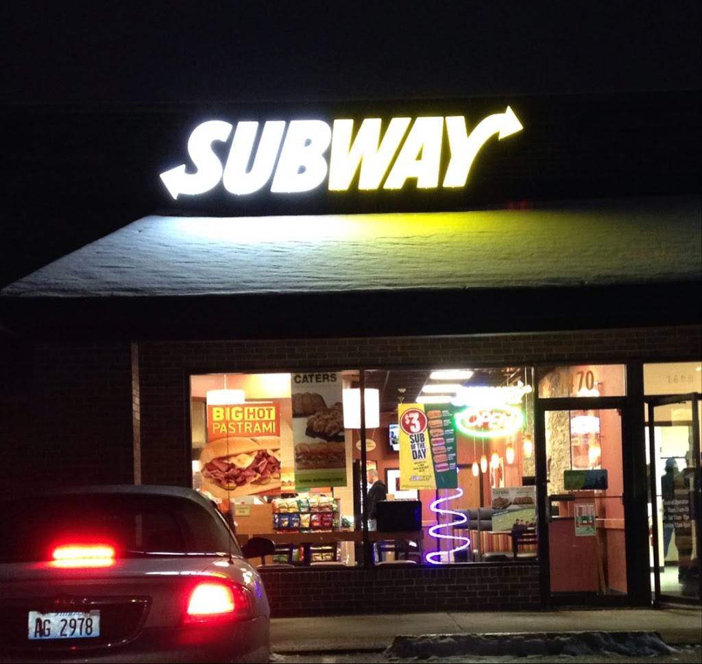 Subway Restaurants | restaurant | 1470 E Chicago Ave, Naperville, IL 60540, USA | 3314724416 OR +1 331-472-4416