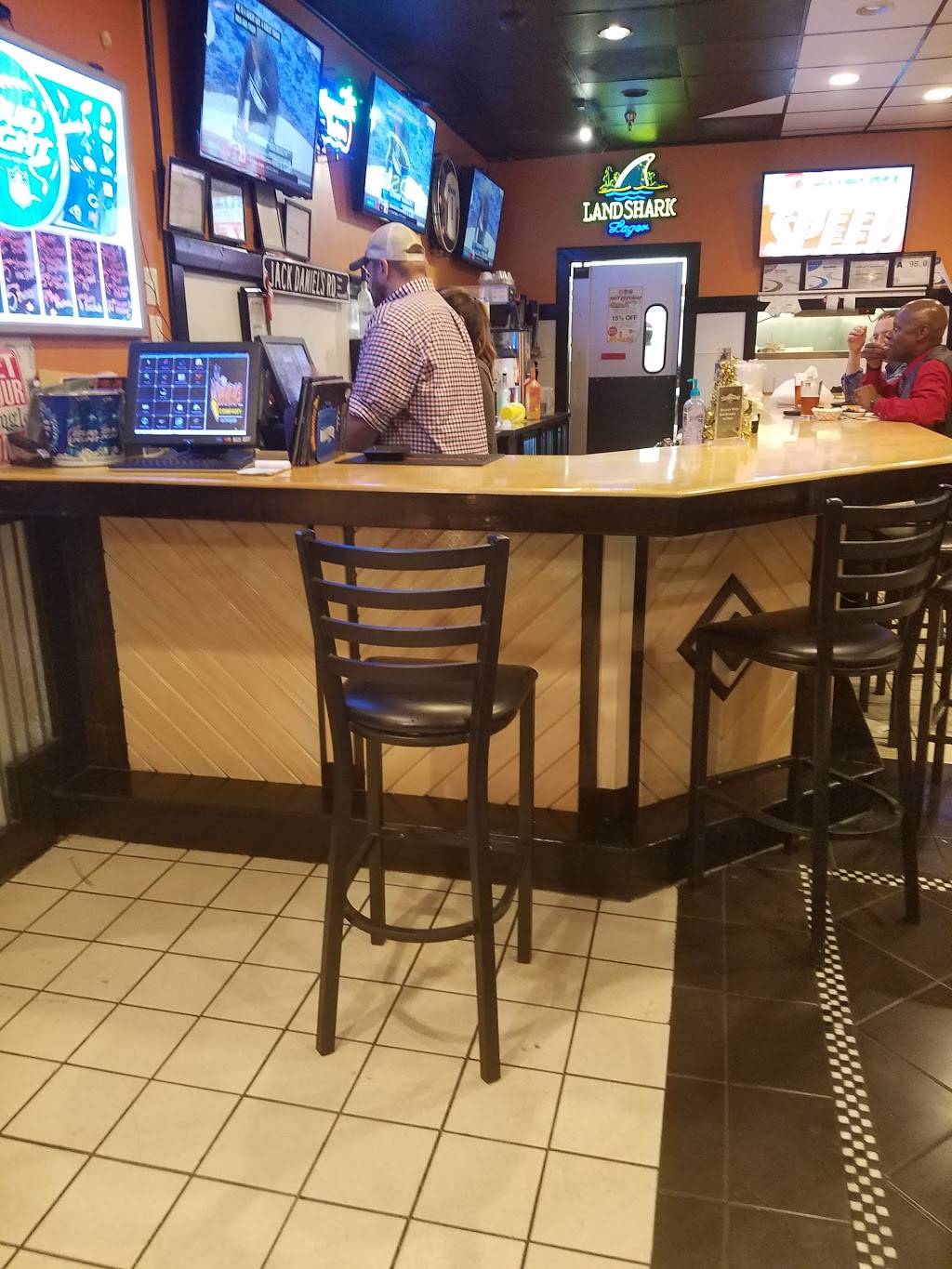 The Wing Company | restaurant | 7071 Raeford Rd A, Fayetteville, NC 28304, USA | 9104915081 OR +1 910-491-5081