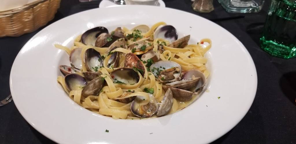 Venezia Italian Restaurant and Pizzeria | restaurant | 2500 N Palm Canyon Dr, Palm Springs, CA 92262, USA | 7608989255 OR +1 760-898-9255