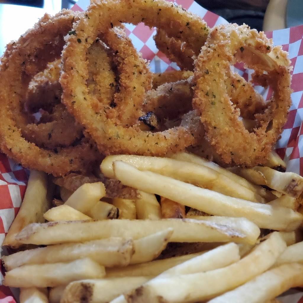 Angus Burger | restaurant | 2801 Bickford Ave, Snohomish, WA 98290, USA | 4257891630 OR +1 425-789-1630