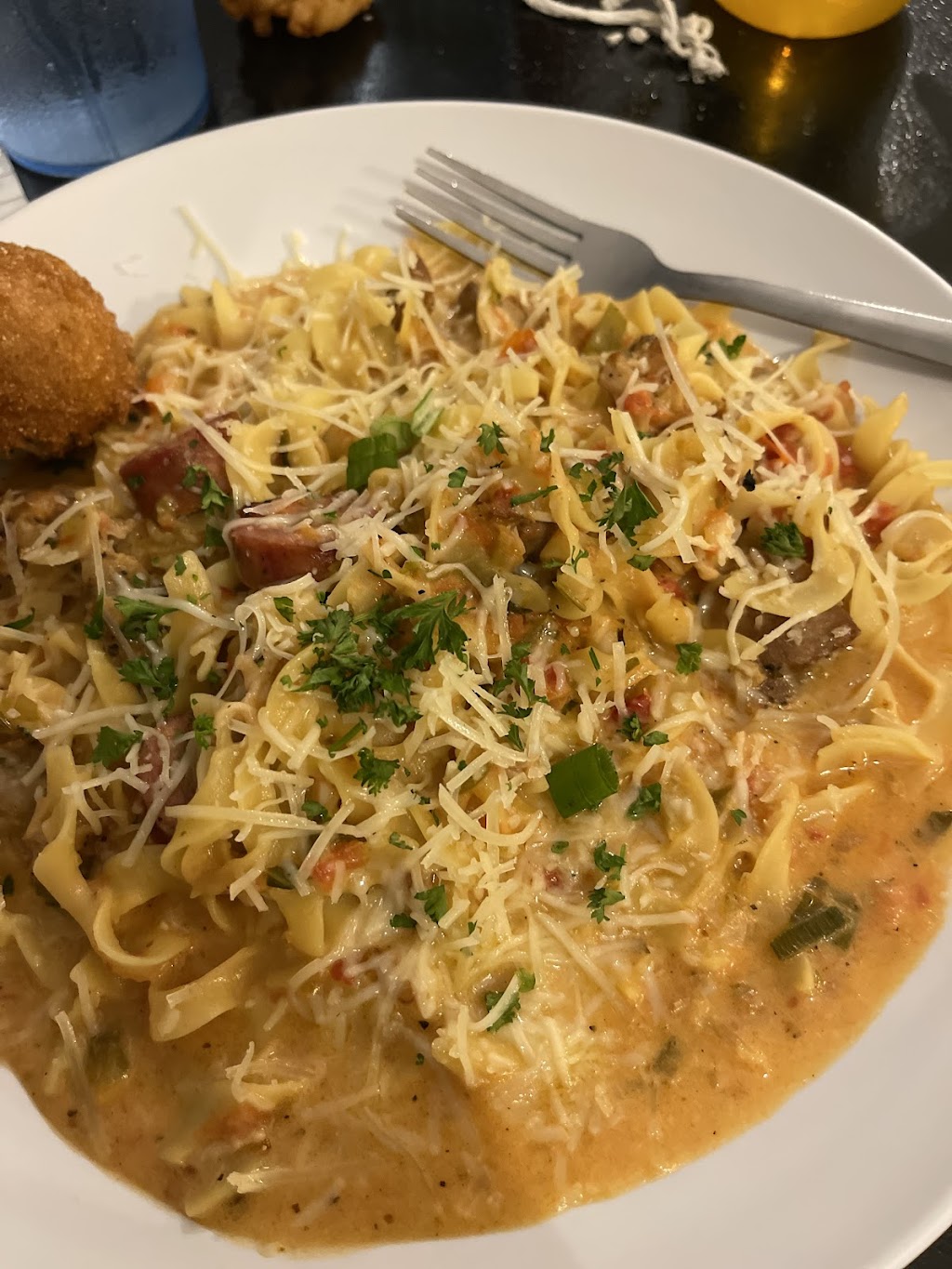 JP & Son | restaurant | 1640 AL-77, Gadsden, AL 35907, USA | 2564565080 OR +1 256-456-5080