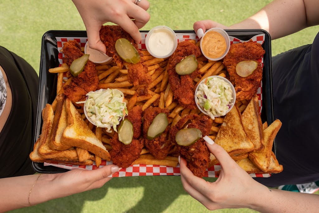 Clutch City Cluckers | meal takeaway | 1005 Katy Fort Bend Rd, Katy, TX 77493, USA | 8329643293 OR +1 832-964-3293