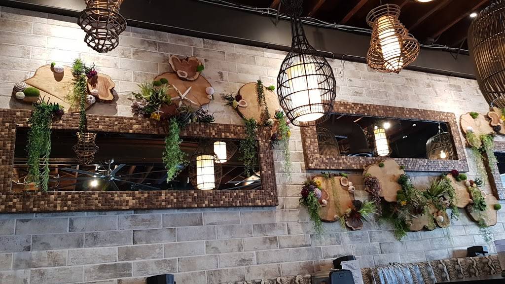 The Wharf | restaurant | 237 Ocean Ave, Laguna Beach, CA 92651, USA | 9494973381 OR +1 949-497-3381