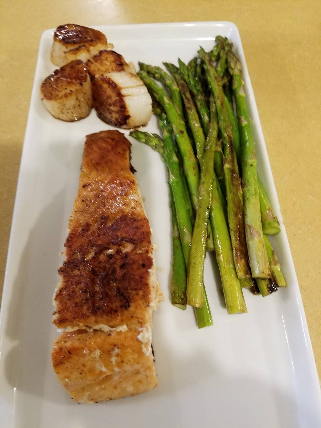 The House of Fish Seafood Restaurant | restaurant | 9671 NC-211, Aberdeen, NC 28315, USA | 9109440826 OR +1 910-944-0826