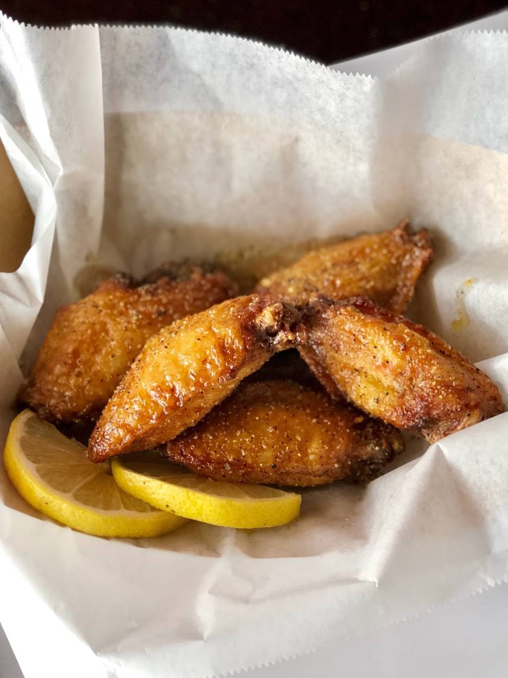 Wings City | restaurant | 5555 Sky Pkwy #243, Sacramento, CA 95823, USA | 9165947659 OR +1 916-594-7659