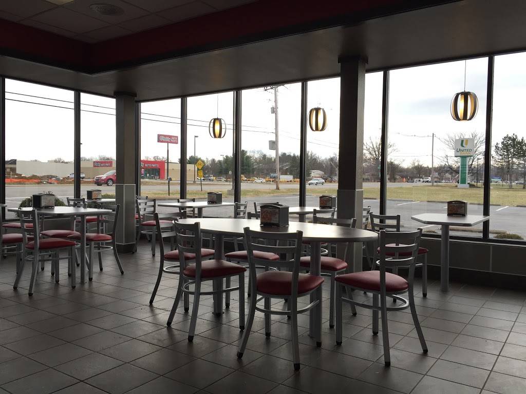 Hardees | restaurant | 4033 Bell Rd, Newburgh, IN 47630, USA | 8128532674 OR +1 812-853-2674