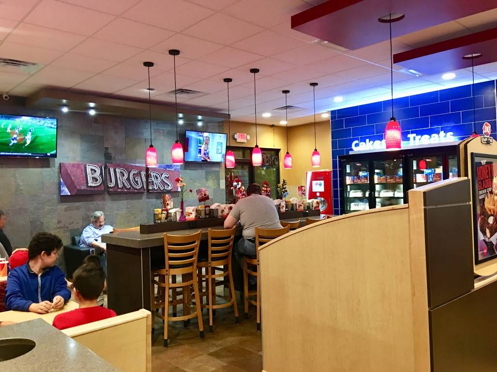 Dairy Queen Grill & Chill | restaurant | 10475 Spencer St, Las Vegas, NV 89183, USA | 7023840365 OR +1 702-384-0365