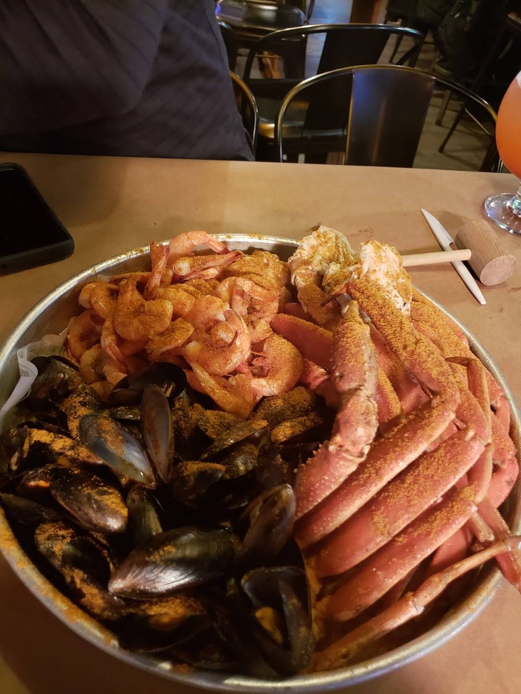 Fifers Seafood | restaurant | 8894 Fort Smallwood Rd, Pasadena, MD 21122, USA | 4103602826 OR +1 410-360-2826