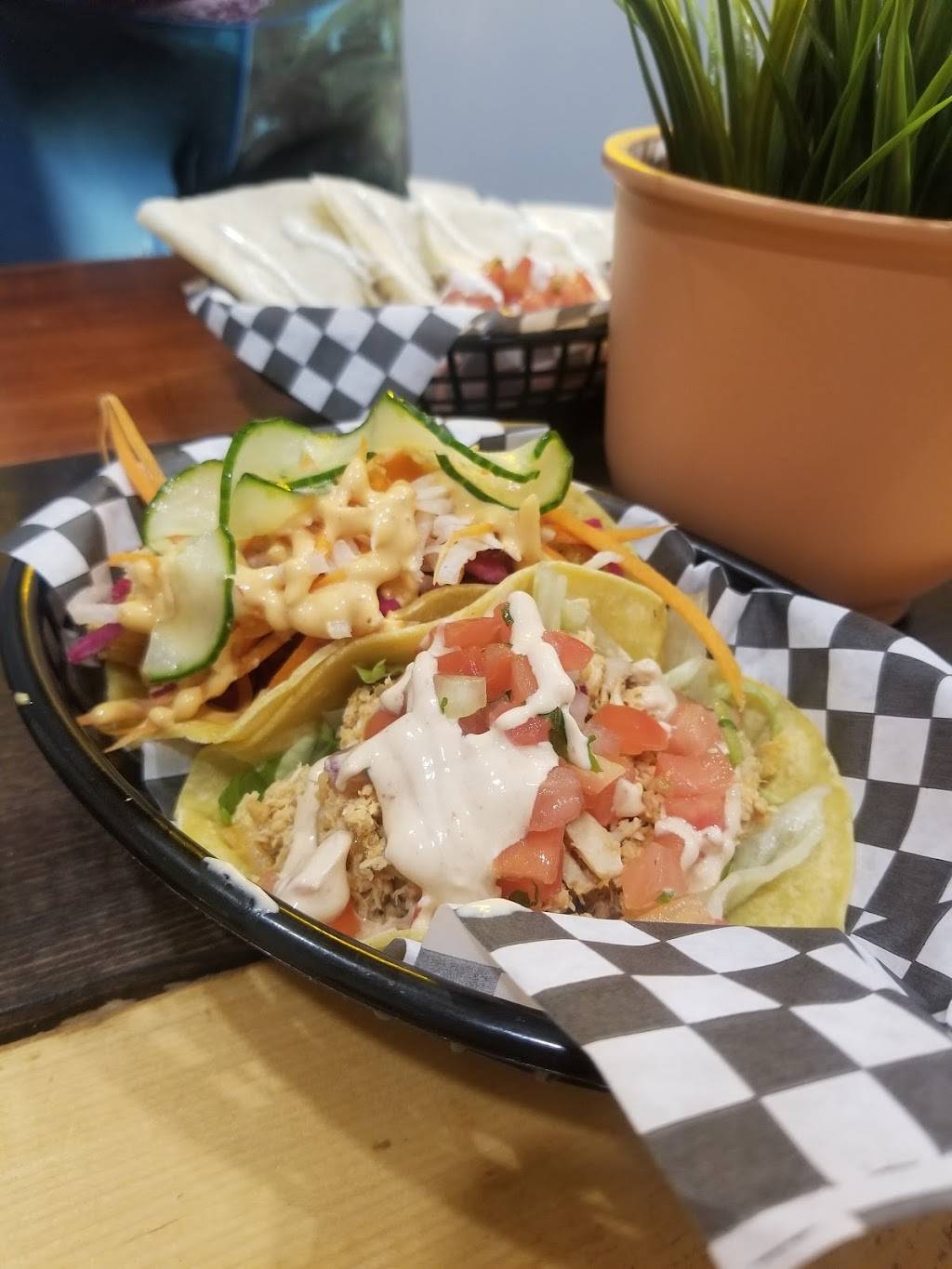 Clandestina | restaurant | 2107 Yonge St, Toronto, ON M4S 2A4, Canada | 6478778226 OR +1 647-877-8226