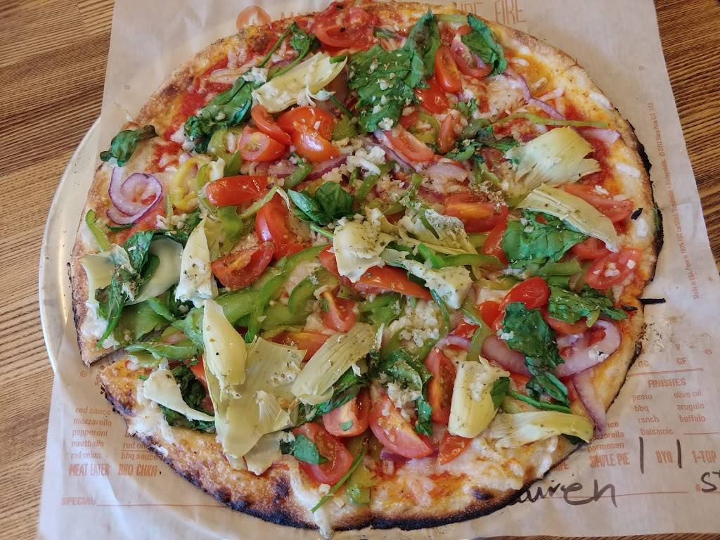 Blaze Pizza | meal takeaway | 112 S Main St, Royal Oak, MI 48067, USA | 2482780918 OR +1 248-278-0918