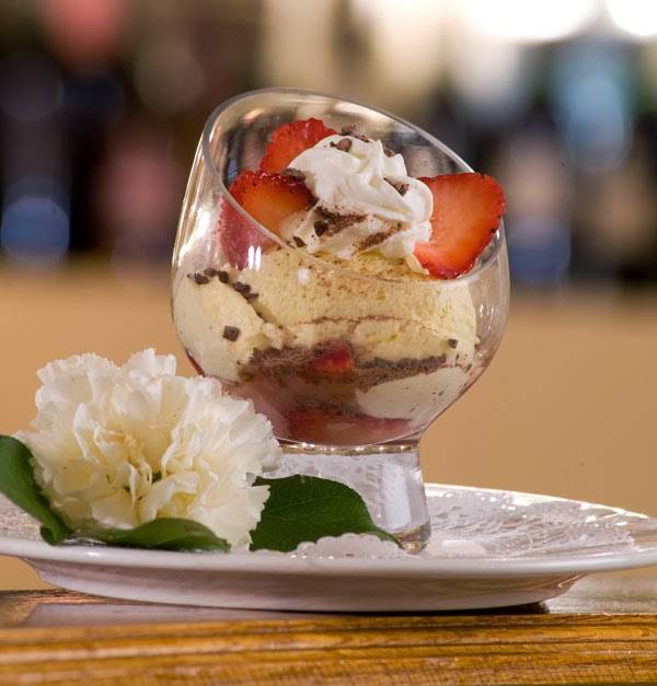 Michelinas Italian Restaurant | restaurant | 3241 E Shea Blvd, Phoenix, AZ 85028, USA | 6029968977 OR +1 602-996-8977