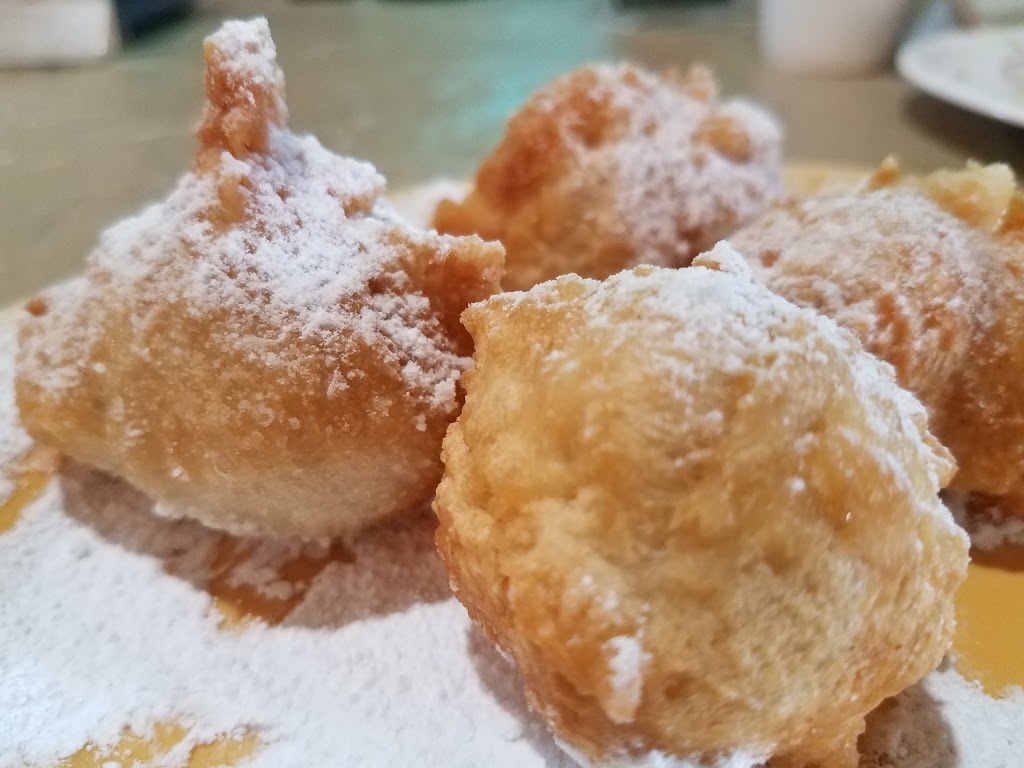 Nauti-Nancys | restaurant | 700 Eldridge St, Clearwater, FL 33755, USA | 7274463717 OR +1 727-446-3717