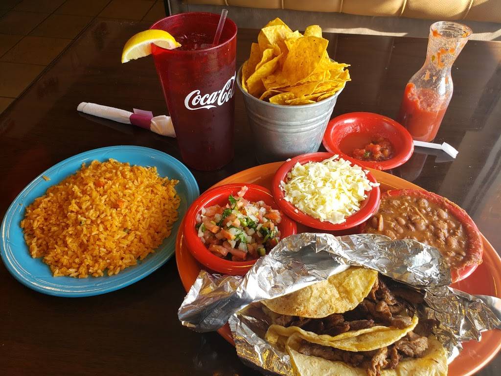Amigos & Beer Mexican Grill | restaurant | 7228 Region Ln, Knoxville, TN 37914, USA | 8653129444 OR +1 865-312-9444