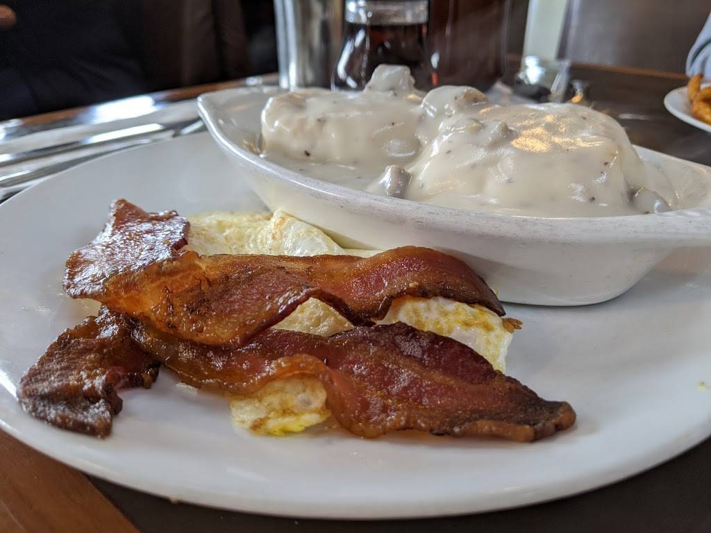 Pancake Circus | restaurant | 2101 Broadway, Sacramento, CA 95818, USA | 9164523322 OR +1 916-452-3322