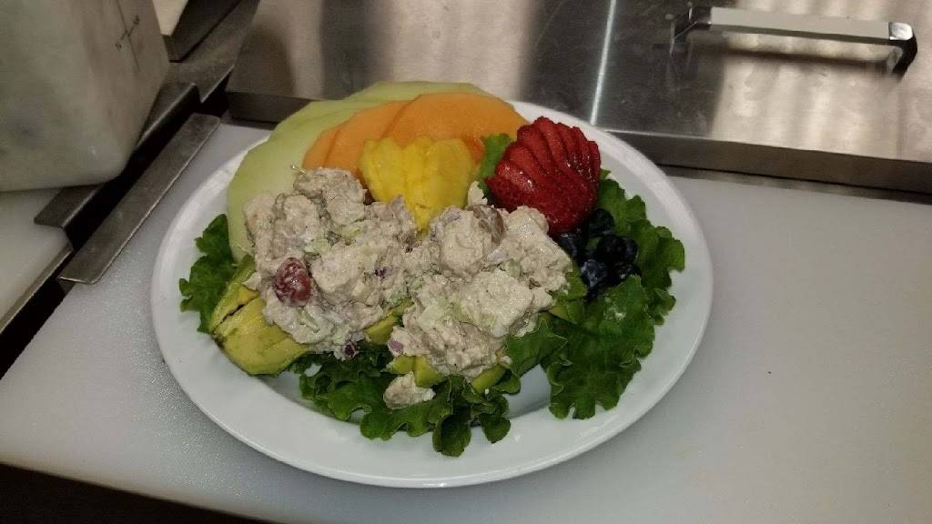 Da-Fan Club Bar & Grill | restaurant | 15609 Ronald Reagan Blvd a100, Leander, TX 78641, USA | 7378083804 OR +1 737-808-3804