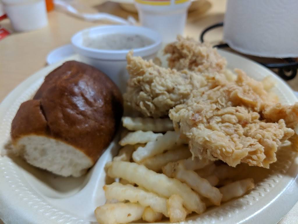 Bushs Chicken | restaurant | 818 S Loop 121, Belton, TX 76513, USA | 2546134253 OR +1 254-613-4253