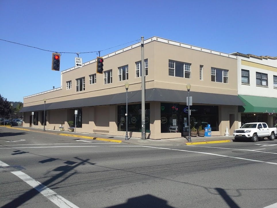 Coney Station | restaurant | 295 S Broadway, Coos Bay, OR 97420, USA | 5412696948 OR +1 541-269-6948