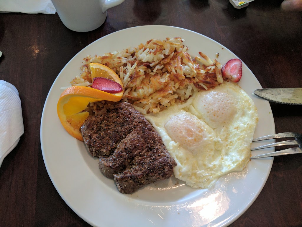 Dobsons Restaurant | restaurant | 2155 S Dobson Rd, Mesa, AZ 85202, USA | 4806442600 OR +1 480-644-2600