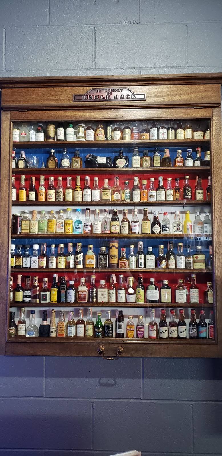 Bar 3 | restaurant | 4444 SW Multnomah Blvd, Portland, OR 97219, USA | 5038415454 OR +1 503-841-5454