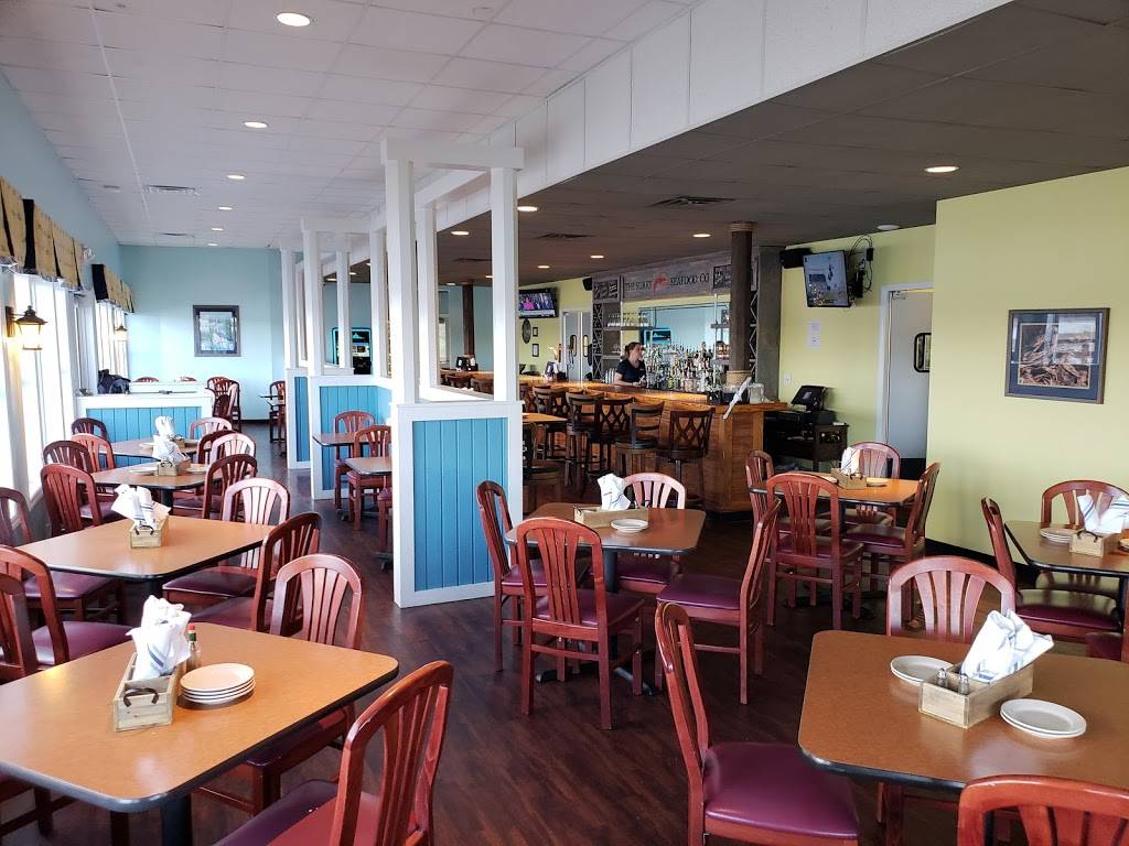 The Surry Seafood Co. | restaurant | 633 Marina Dr, Surry, VA 23883, USA | 7572943700 OR +1 757-294-3700