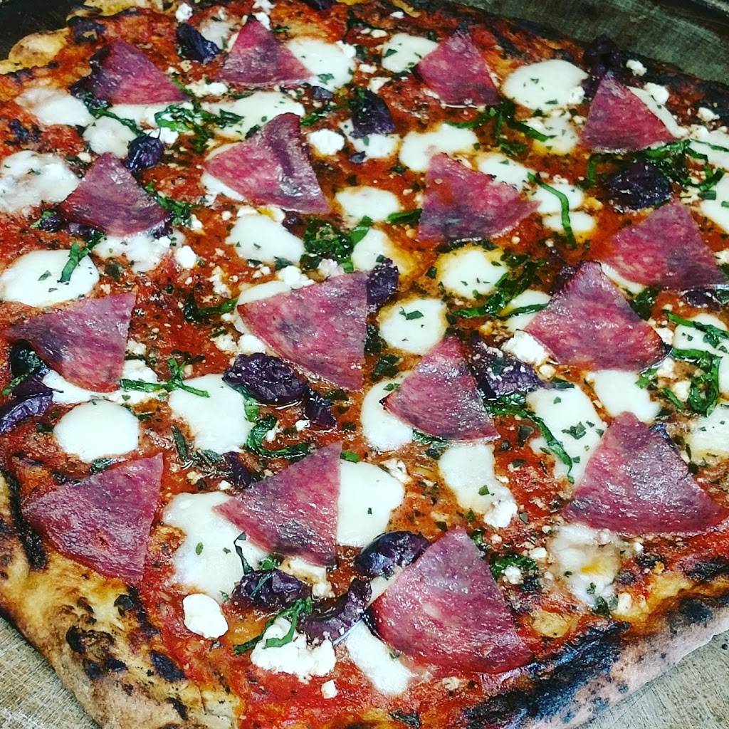 Guidas Pizzeria | restaurant | 404 Empire Blvd, Rochester, NY 14609, USA | 5852880590 OR +1 585-288-0590