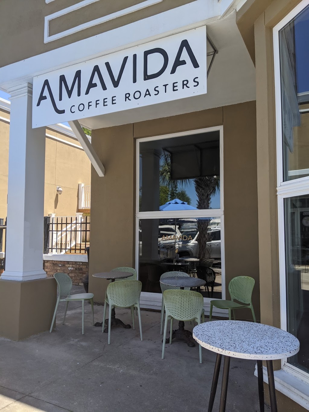 Amavida Coffee Roasters - St. Andrews | cafe | 2997 W 10th St, Panama City, FL 32401, USA | 8503872047 OR +1 850-387-2047