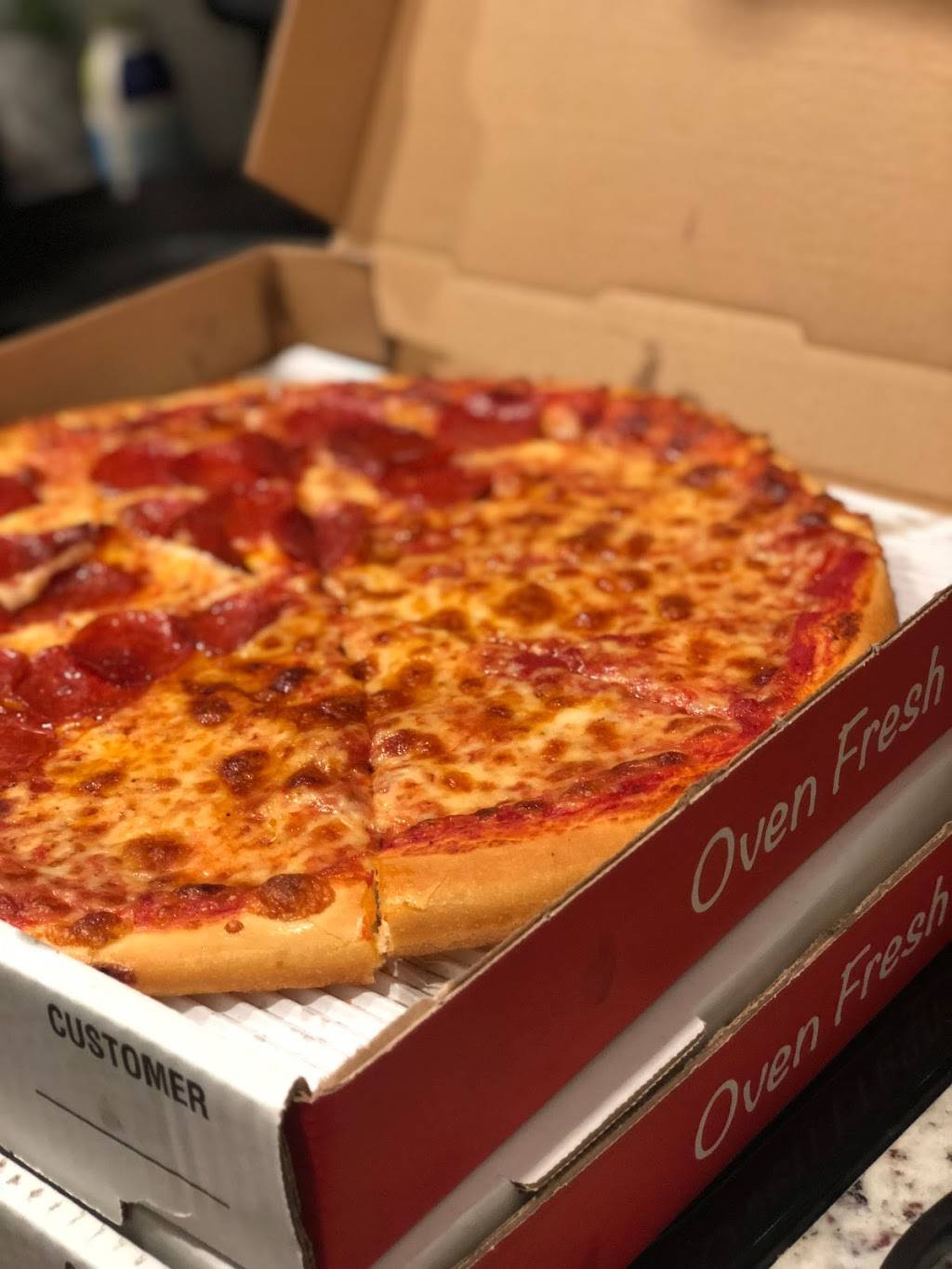 Overbrook Pizza | restaurant | 2099 N 63rd St, Philadelphia, PA 19151, USA | 2154733303 OR +1 215-473-3303