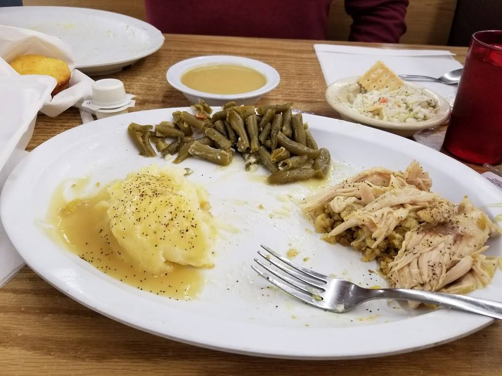 Cloverleaf Family Restaurant | restaurant | 4023 W 3rd St, Bloomington, IN 47404, USA | 8123341077 OR +1 812-334-1077