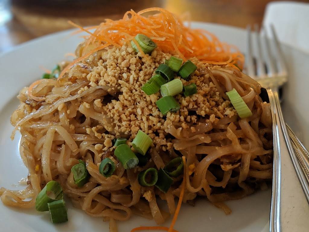 Aroi | restaurant | 55 E Market St, Rhinebeck, NY 12572, USA | 8458761114 OR +1 845-876-1114