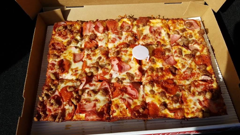 Jets Pizza | meal delivery | 558 S Hunt Club Blvd, Apopka, FL 32703, USA | 3212032675 OR +1 321-203-2675