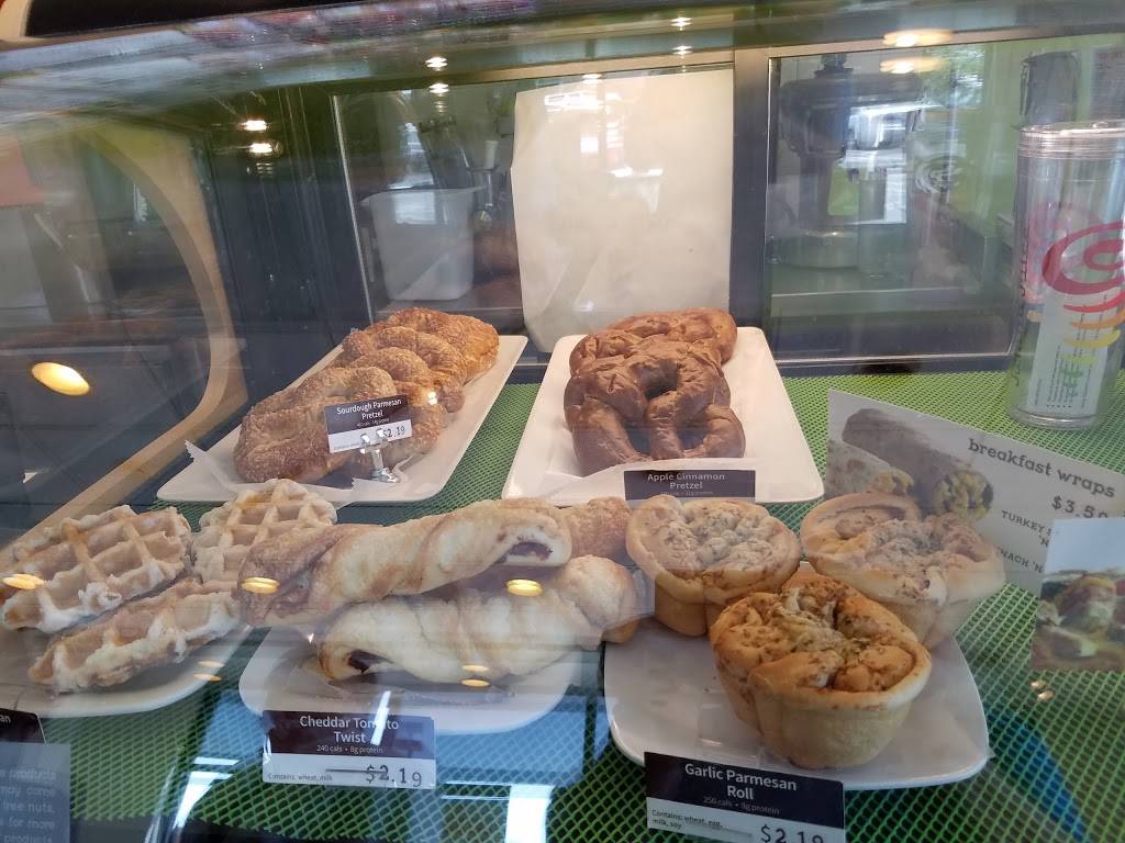 Jamba Juice | restaurant | 1445 Hulsey Way, Manteca, CA 95336, USA | 2098242434 OR +1 209-824-2434