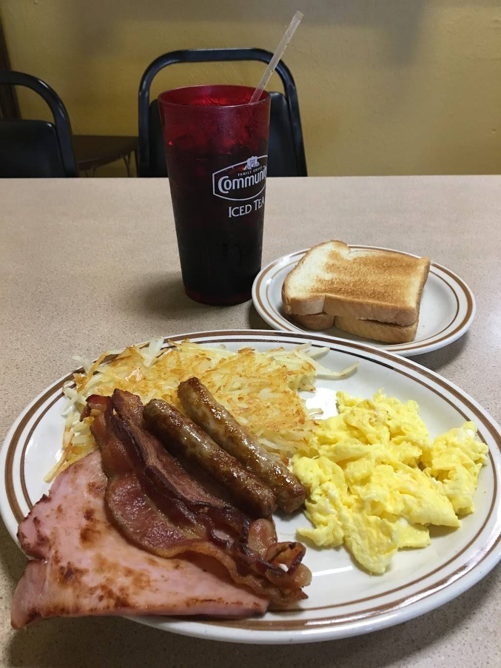 Old City Cafe | restaurant | 12895 Josey Ln #128, Farmers Branch, TX 75234, USA | 9722478019 OR +1 972-247-8019