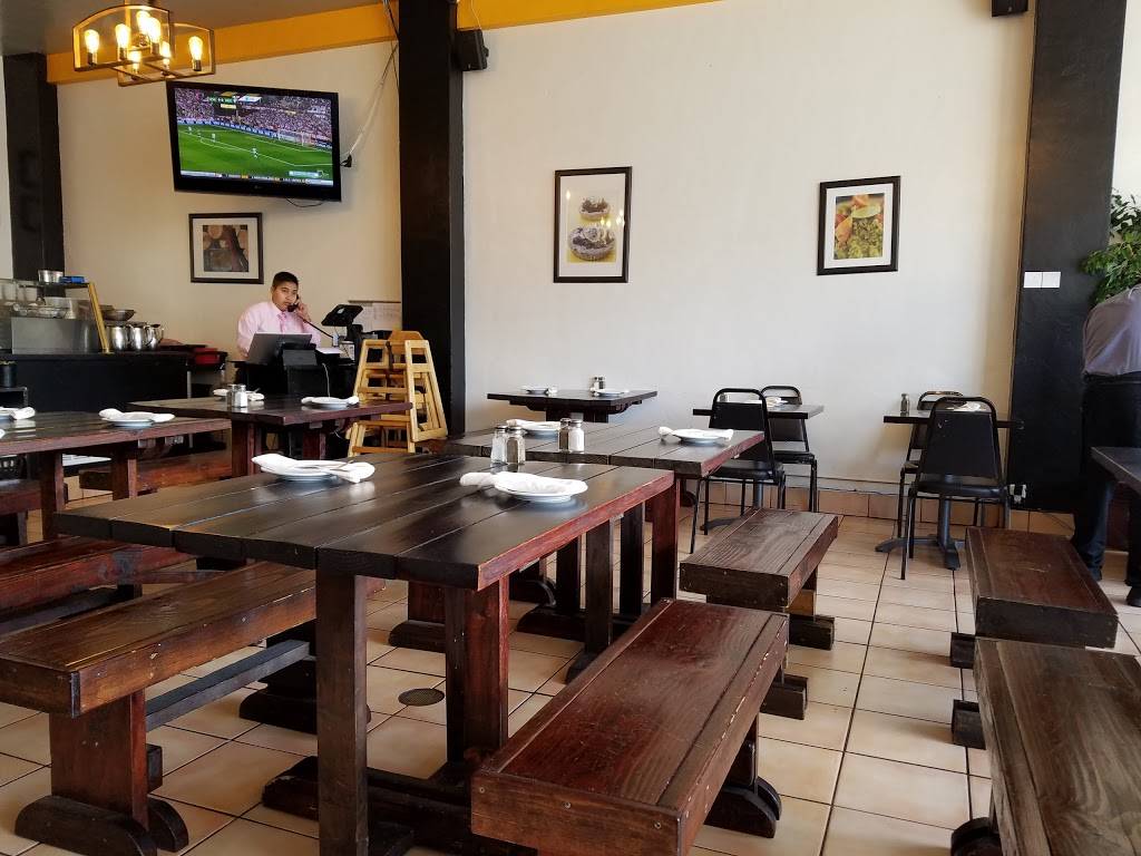 La Viga Seafood & Cocina Mexicana | restaurant | 1772 Broadway, Redwood City, CA 94063, USA | 6506798141 OR +1 650-679-8141