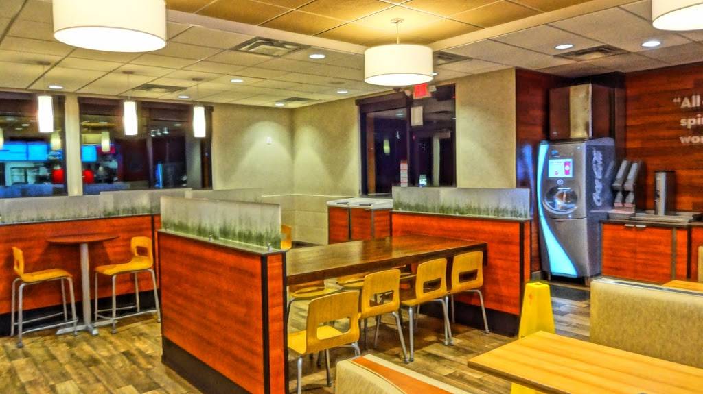 Wendys | restaurant | 8600 Curbaril Ave, Atascadero, CA 93422, USA | 8055385088 OR +1 805-538-5088