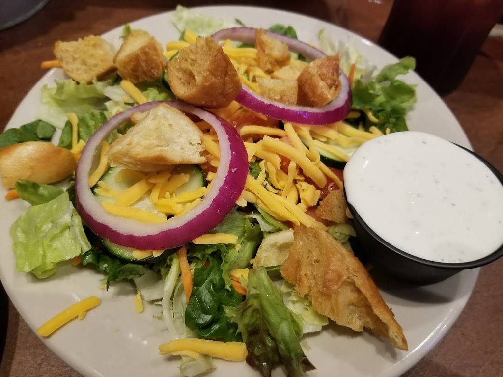 Logans Roadhouse | restaurant | 5912 Quebec St, Fort Worth, TX 76135, USA | 8172370405 OR +1 817-237-0405