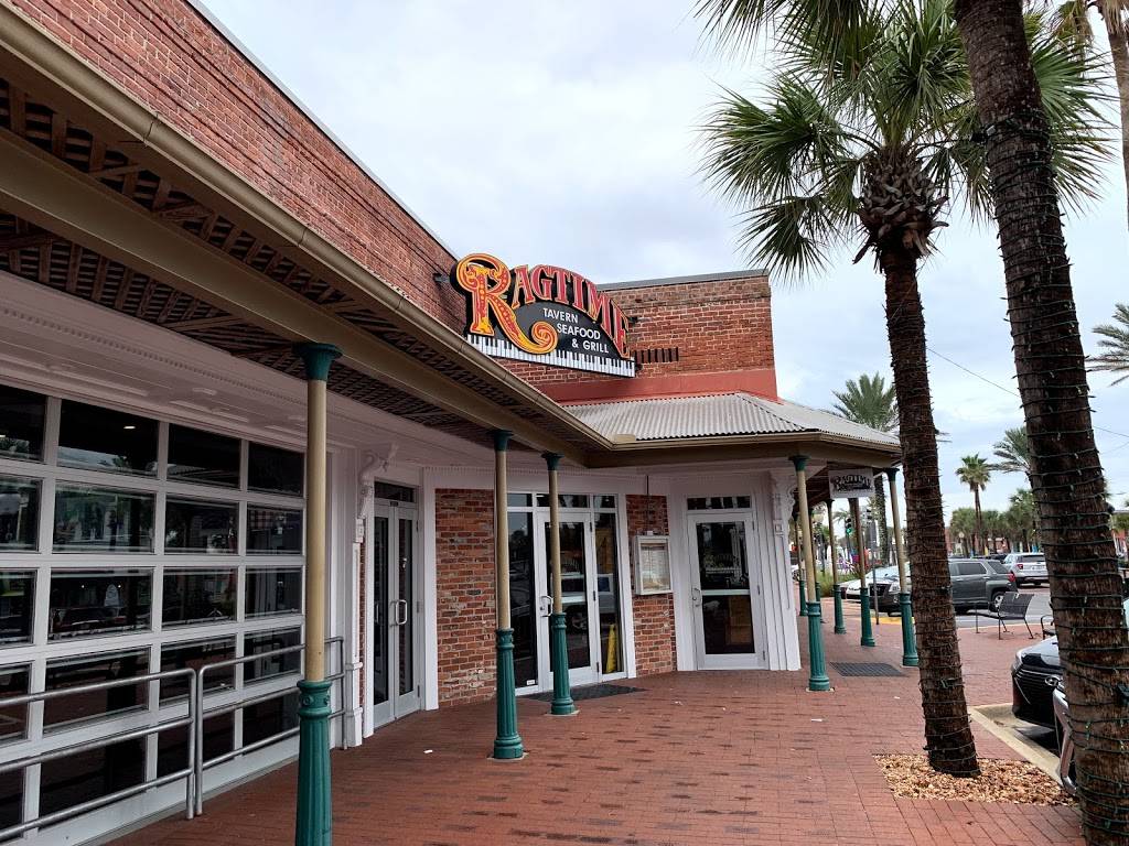 Beaches Town Center | shopping mall | 0 Atlantic Blvd, Neptune Beach, FL 32266, USA | 9046104878 OR +1 904-610-4878