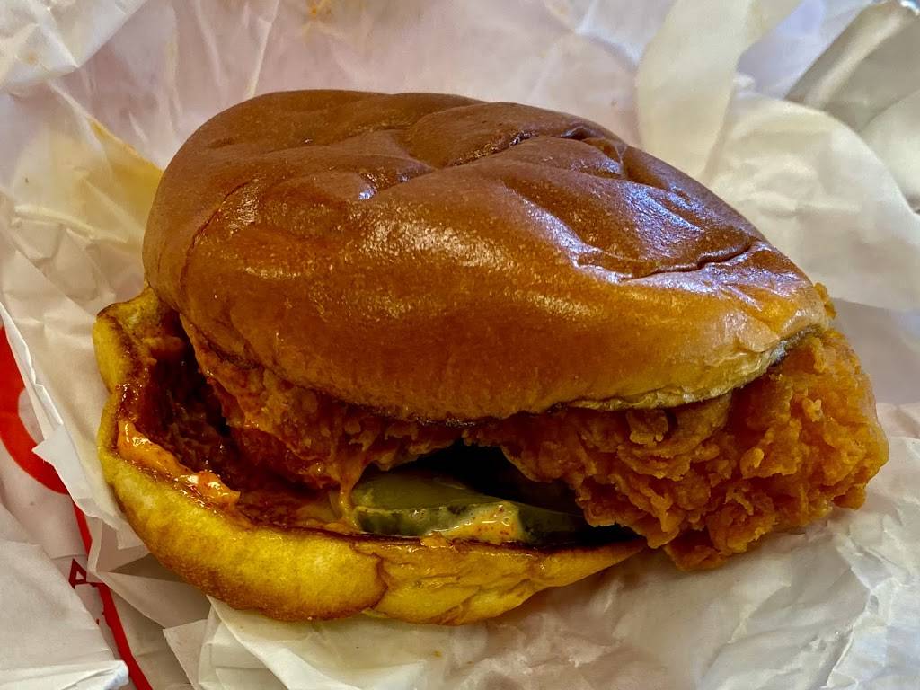 Popeyes Chicken | restaurant | 266 Constitution Ave, Fort Leonard Wood, MO 65473, USA | 5733296051 OR +1 573-329-6051