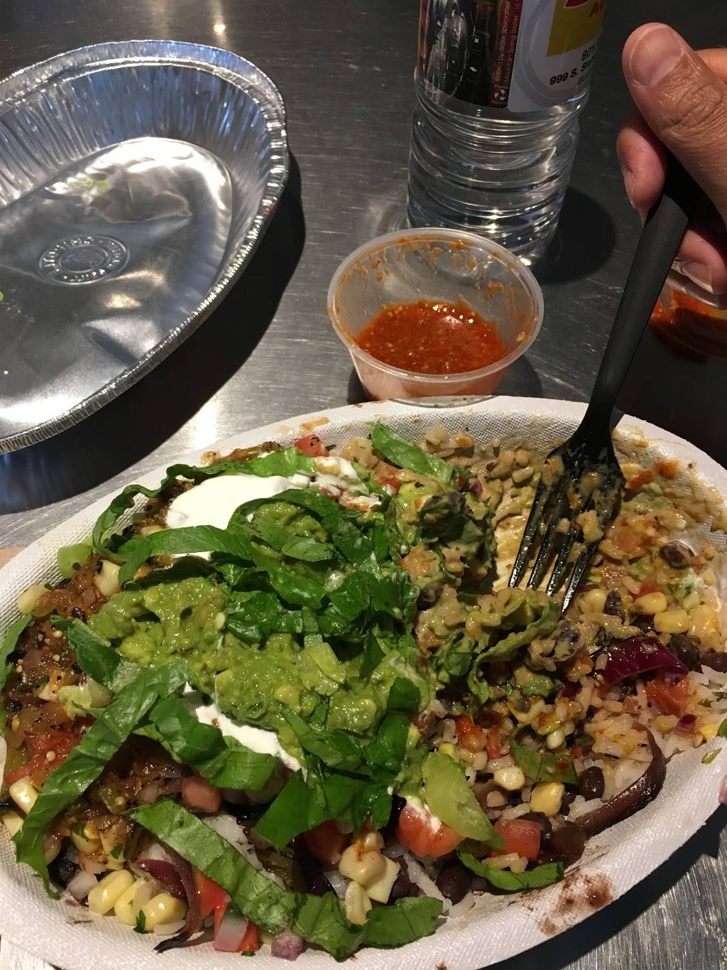 Chipotle Mexican Grill | restaurant | 1011 E 2100 S, Salt Lake City, UT 84106, USA | 8014671311 OR +1 801-467-1311
