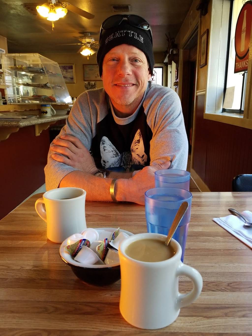 Silver Fork Cafe | cafe | 13220 US-50, Kyburz, CA 95720, USA | 5302933511 OR +1 530-293-3511