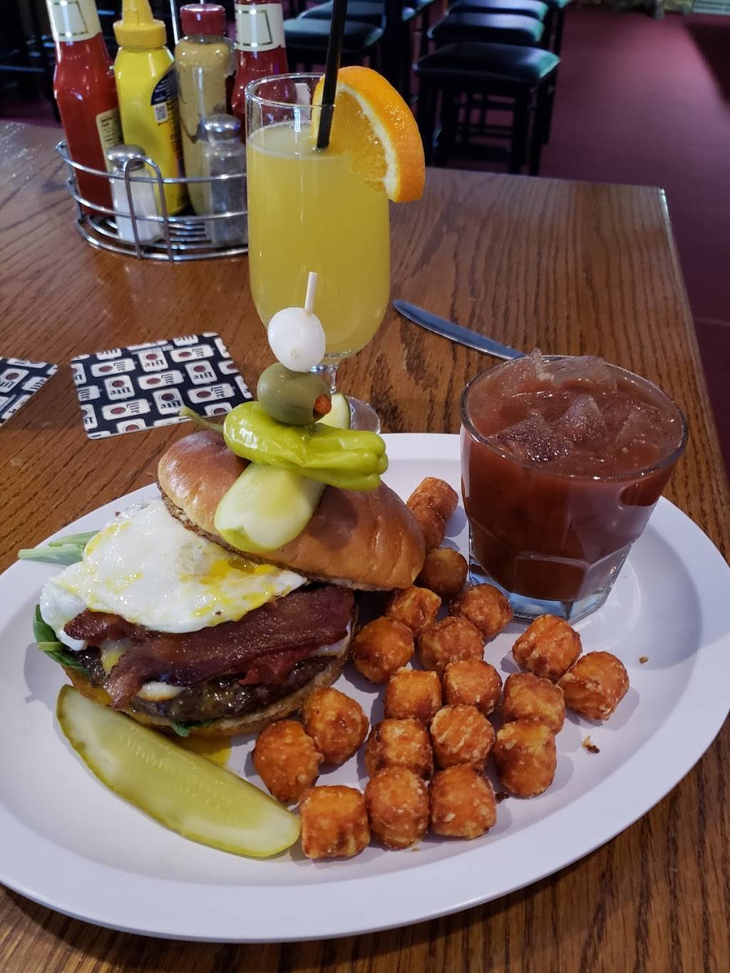 Brass Monkey Pub West Allis | restaurant | 11904 W Greenfield Ave, West Allis, WI 53214, USA | 4144766099 OR +1 414-476-6099