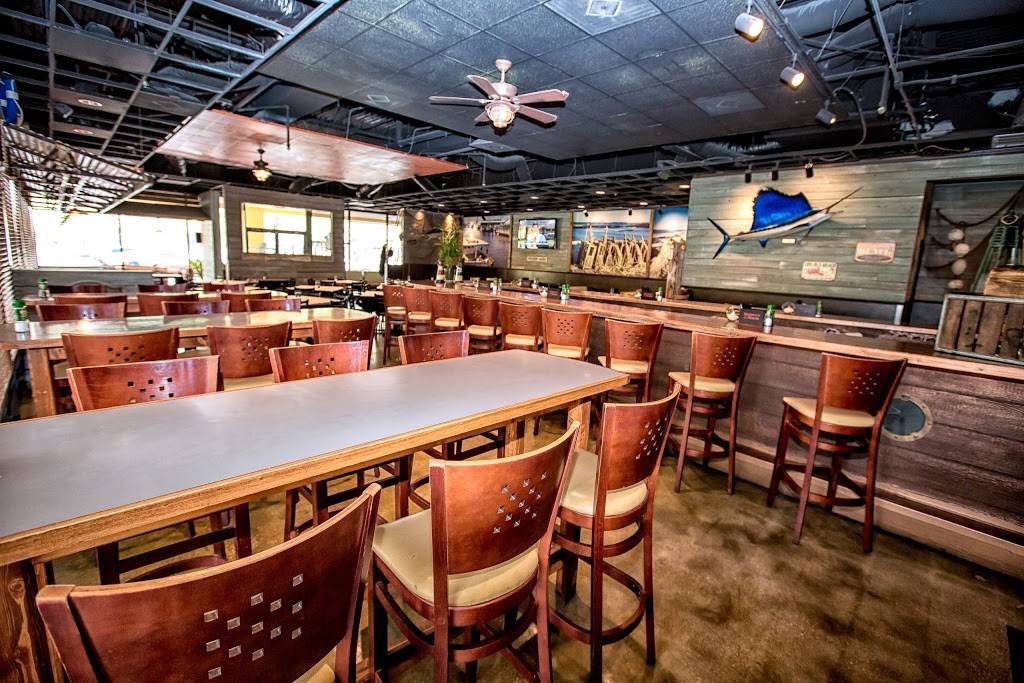 Mr. Big Fish | restaurant | 754 Neapolitan Way, Naples, FL 34103, USA | 2392624665 OR +1 239-262-4665