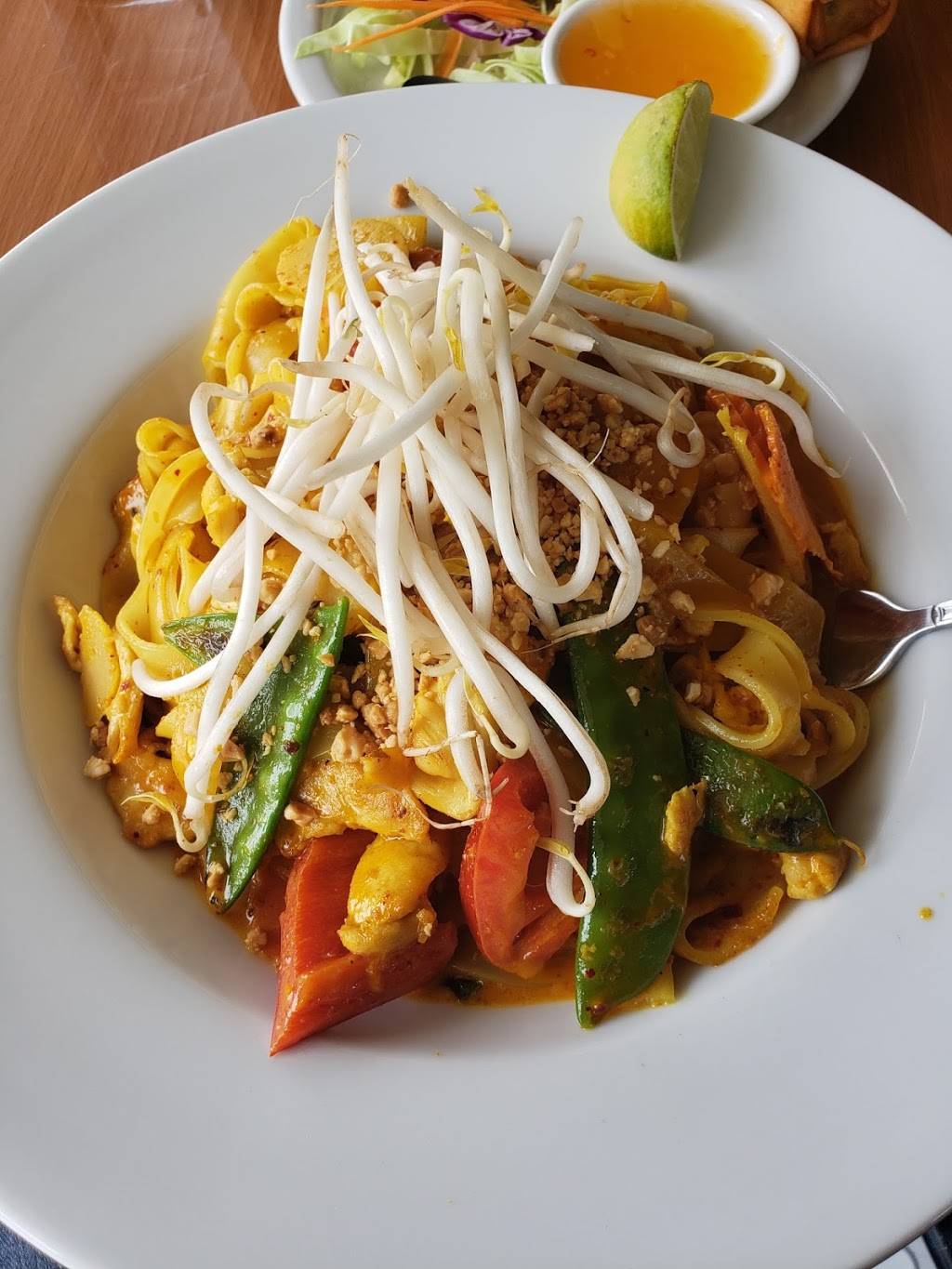 Rak Thai Cuisine | restaurant | 510 Natoma Station Dr #100, Folsom, CA 95630, USA | 9163558424 OR +1 916-355-8424