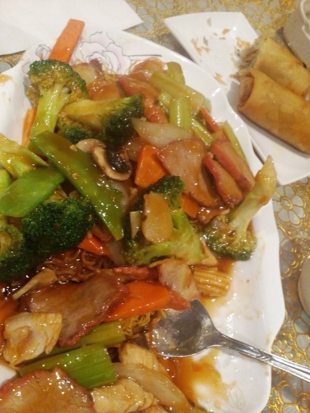 Pearl House Dining Lounge | restaurant | 1160 Beaverwood Rd, Manotick, ON K4M 1E2, Canada | 6136923288 OR +1 613-692-3288