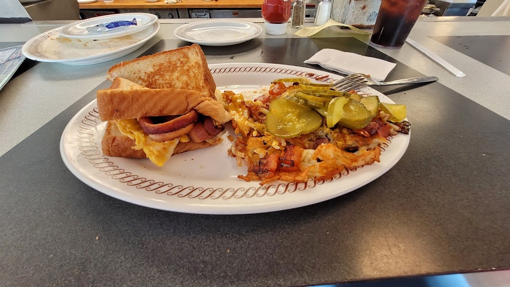 Waffle House | meal takeaway | 3500 Apalachee Pkwy, Tallahassee, FL 32311, USA | 8502191756 OR +1 850-219-1756