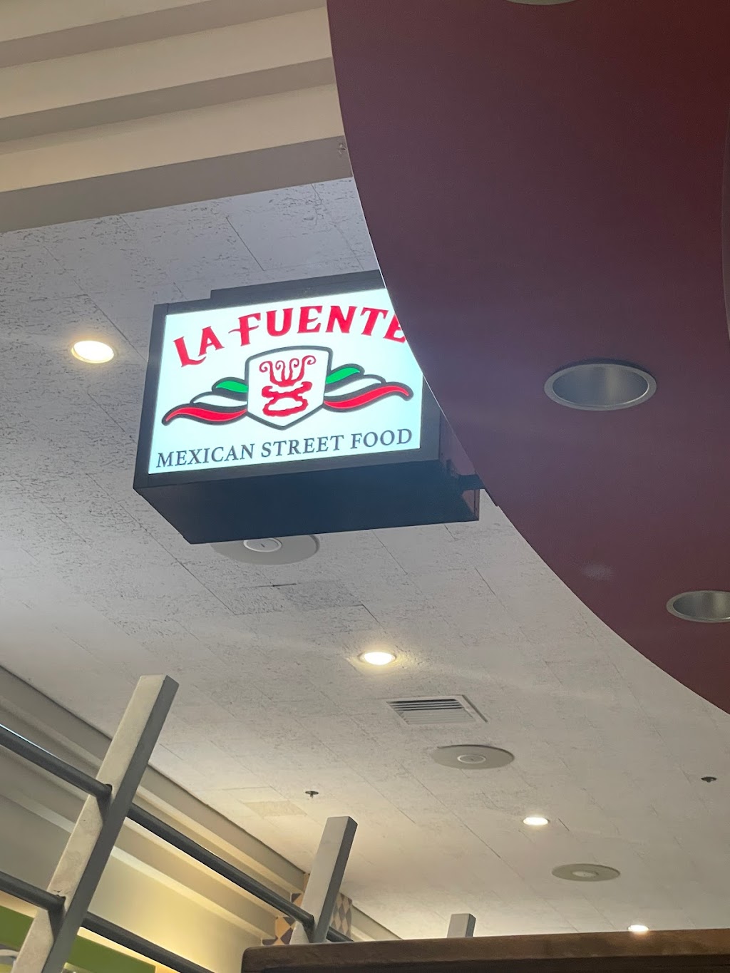 La Fuente Mexican Street Food | restaurant | 2450 Grand Blvd #214, Kansas City, MO 64108, USA | 8165036133 OR +1 816-503-6133