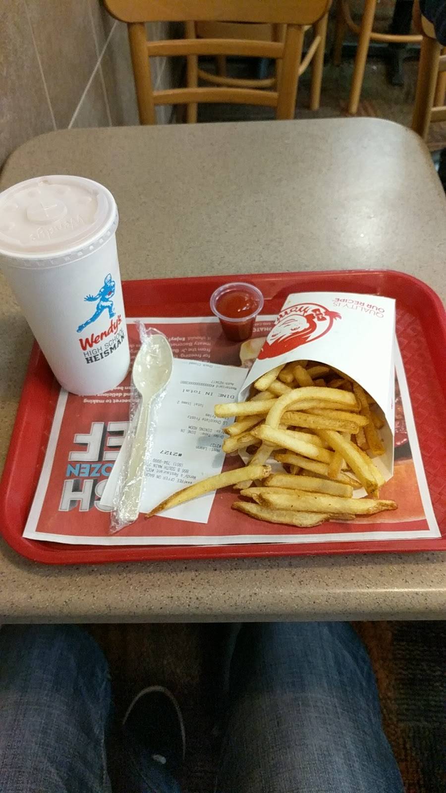 Wendys | restaurant | 866 B S Main St, Spanish Fork, UT 84660, USA | 8017949999 OR +1 801-794-9999