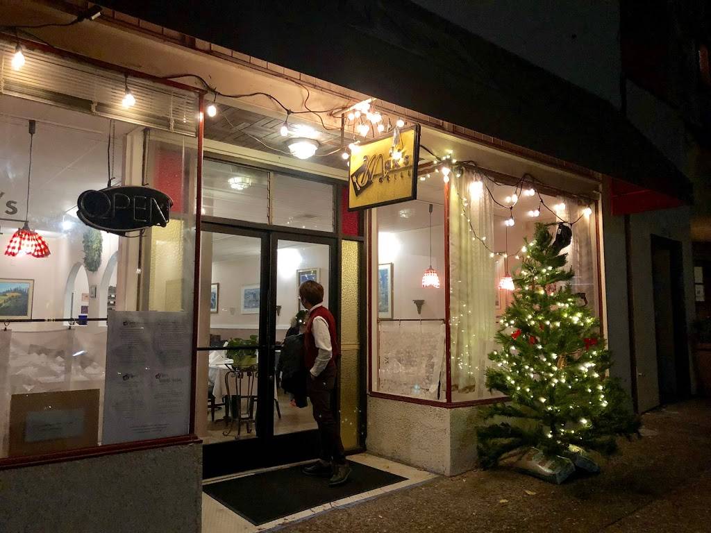 Maxs Grill | restaurant | 209 Forest Ave, Pacific Grove, CA 93950, USA | 8313757997 OR +1 831-375-7997