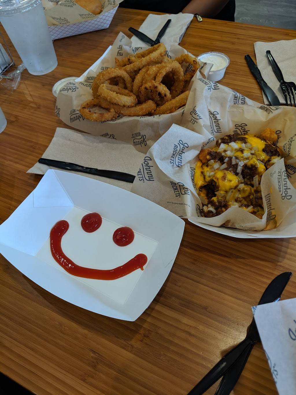 Johnny Rockets | restaurant | ROCK N FUN AT KAMAKANA ALI, 91-5431, Kapolei Pkwy #700, Kapolei, HI 96707, USA | 8086702626 OR +1 808-670-2626